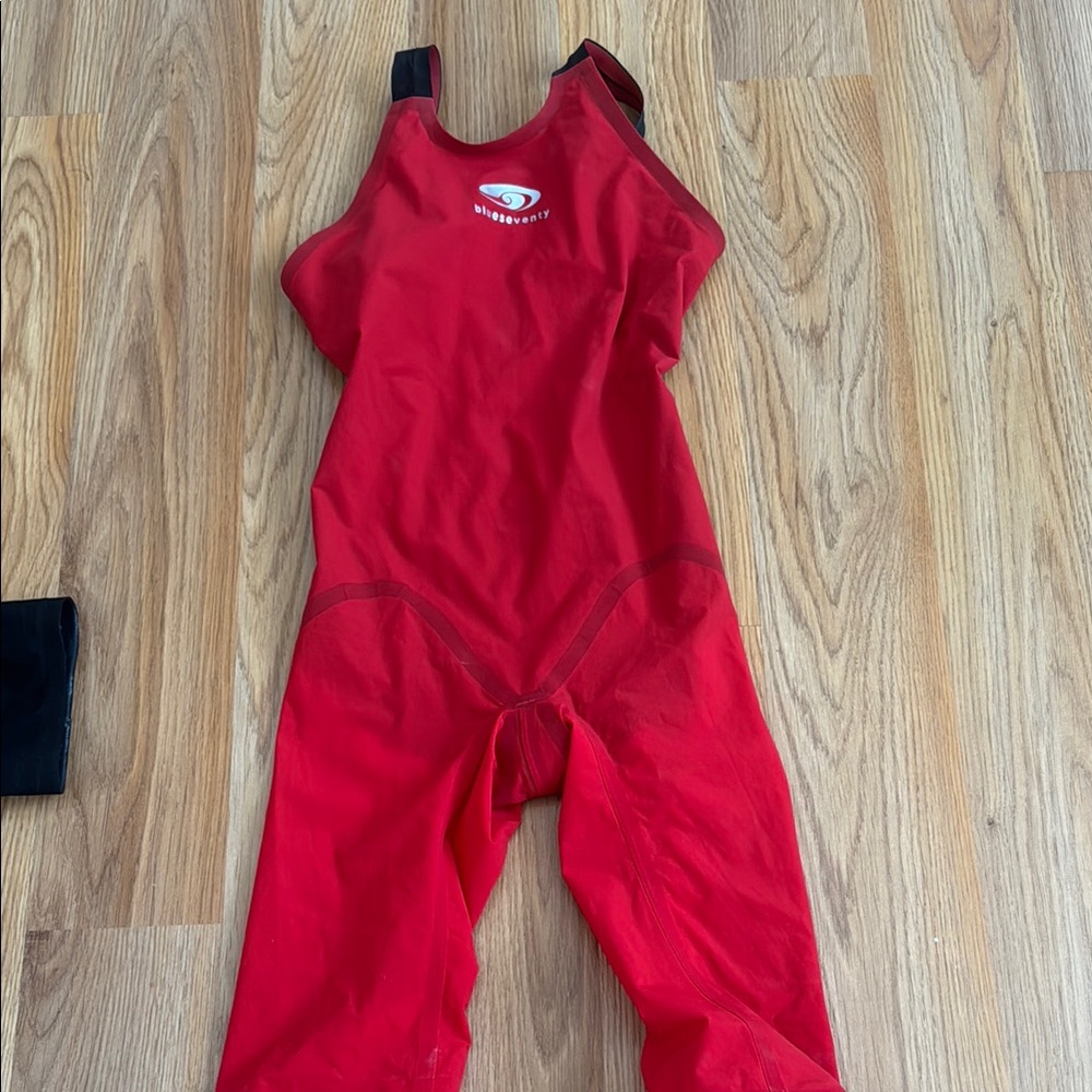 Red Blueseventy Tech suit